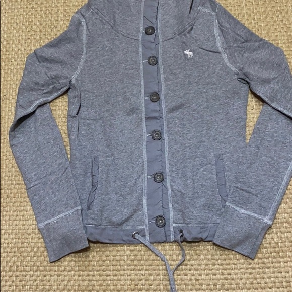 NWOT Juniors Size L-Abercrombie & Fitch Sweatshirt - Picture 4 of 5
